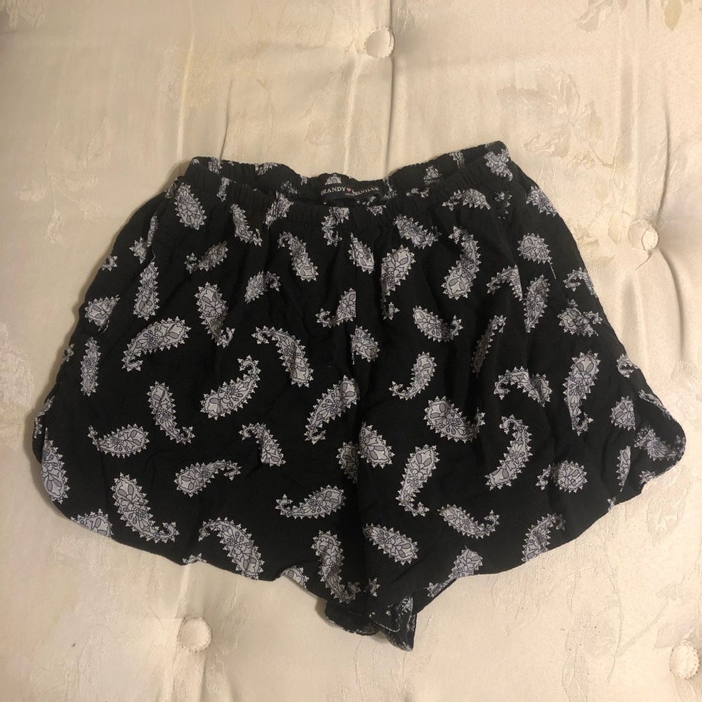 Brandy Melville shorts